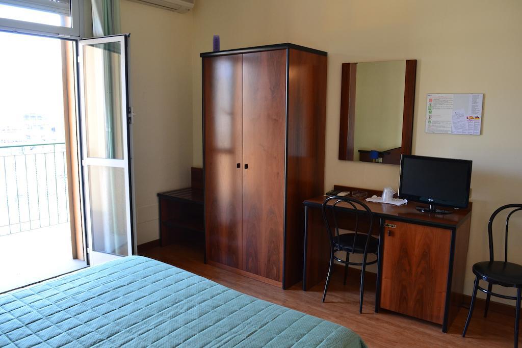 Albergo Elena Pianoro Pokoj fotografie